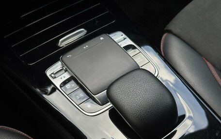 Mercedes-Benz CLA, 2019 год, 3 100 000 рублей, 21 фотография