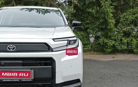Toyota RAV4, 2026 год, 4 300 000 рублей, 2 фотография