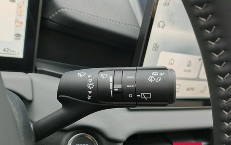 Toyota RAV4, 2026 год, 4 300 000 рублей, 16 фотография