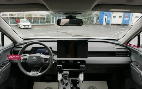 Toyota RAV4, 2026 год, 4 300 000 рублей, 13 фотография