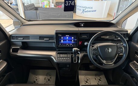 Honda Stepwgn IV, 2021 год, 2 599 900 рублей, 15 фотография
