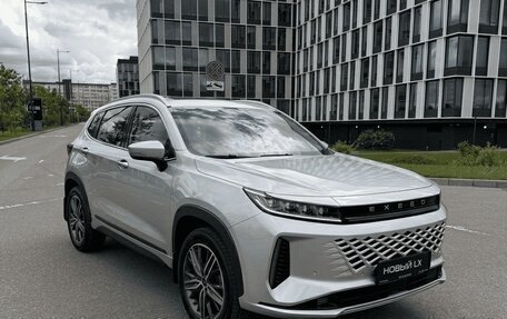 CheryExeed TXL, 2024 год, 4 000 000 рублей, 4 фотография
