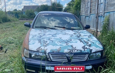 Nissan Maxima IV, 1999 год, 100 000 рублей, 1 фотография