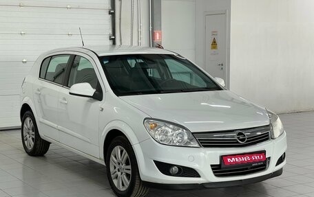 Opel Astra H, 2011 год, 669 000 рублей, 1 фотография