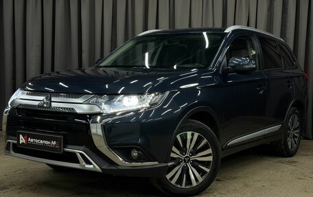 Mitsubishi Outlander III рестайлинг 3, 2021 год, 2 599 777 рублей, 1 фотография