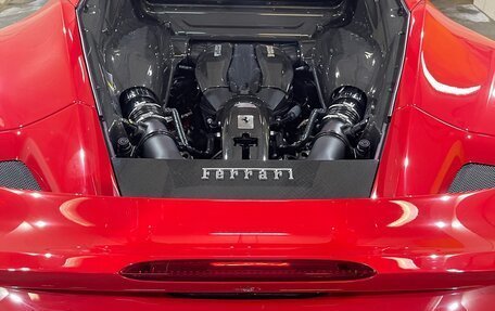 Ferrari F8, 2021 год, 27 000 000 рублей, 10 фотография
