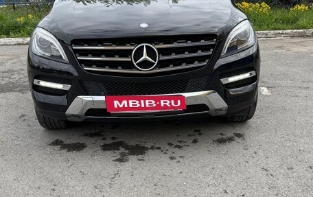 Mercedes-Benz M-Класс, 2012 год, 2 310 000 рублей, 2 фотография