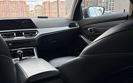 BMW 3 серия, 2019 год, 3 700 000 рублей, 9 фотография