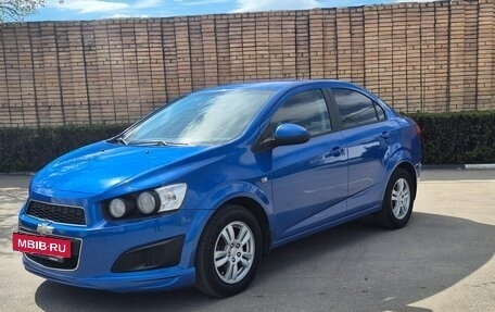 Chevrolet Aveo III, 2013 год, 600 000 рублей, 3 фотография