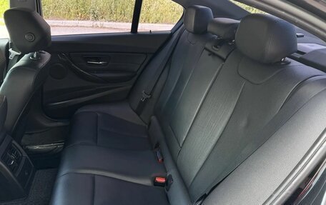 BMW 3 серия, 2012 год, 1 450 000 рублей, 13 фотография