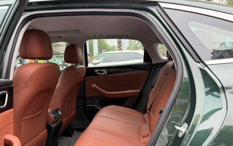 Geely Emgrand, 2025 год, 1 400 999 рублей, 8 фотография