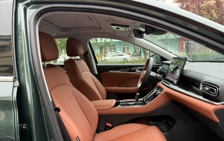 Geely Emgrand, 2025 год, 1 400 999 рублей, 15 фотография