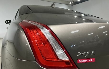 Jaguar XJ IV (X351), 2017 год, 2 390 000 рублей, 23 фотография
