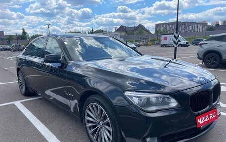 BMW 7 серия, 2011 год, 1 800 000 рублей, 3 фотография