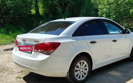 Chevrolet Cruze II, 2012 год, 585 000 рублей, 6 фотография