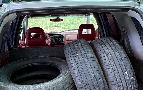 Chevrolet Tracker II, 2002 год, 650 000 рублей, 5 фотография
