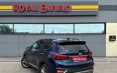 Hyundai Santa Fe IV, 2018 год, 3 590 000 рублей, 3 фотография