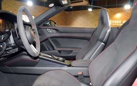 Porsche 911, 2025 год, 23 300 000 рублей, 17 фотография