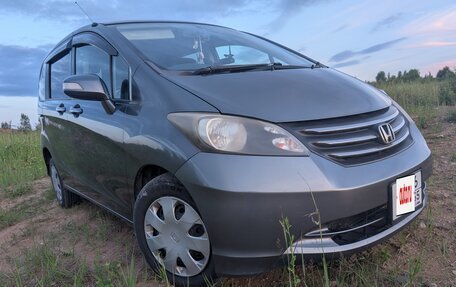 Honda Freed I, 2008 год, 900 000 рублей, 11 фотография