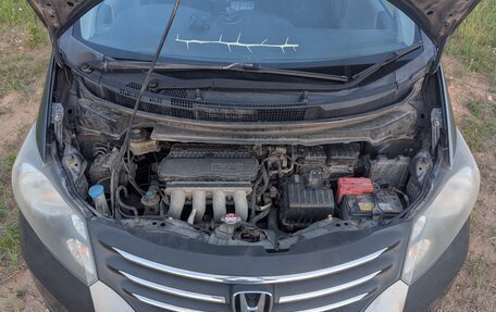 Honda Freed I, 2008 год, 900 000 рублей, 14 фотография