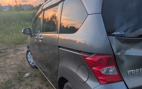 Honda Freed I, 2008 год, 900 000 рублей, 9 фотография