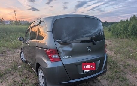 Honda Freed I, 2008 год, 900 000 рублей, 7 фотография