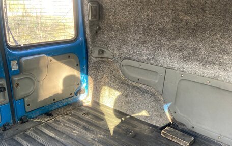 Renault Kangoo II рестайлинг, 2003 год, 270 000 рублей, 13 фотография