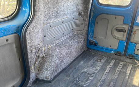 Renault Kangoo II рестайлинг, 2003 год, 270 000 рублей, 20 фотография