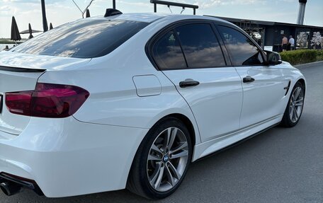 BMW 3 серия, 2018 год, 2 700 000 рублей, 4 фотография