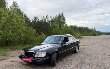 Mercedes-Benz E-Класс, 1995 год, 270 000 рублей, 2 фотография