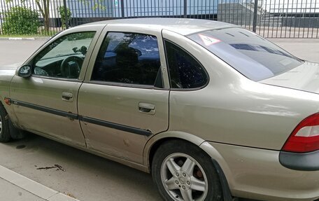 Opel Vectra B рестайлинг, 1998 год, 195 000 рублей, 3 фотография