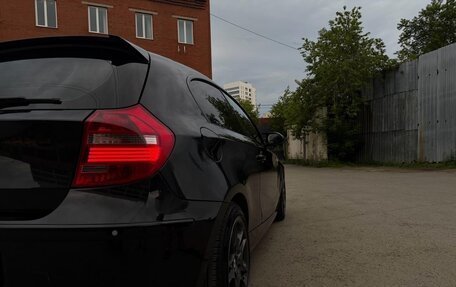 BMW 1 серия, 2007 год, 950 000 рублей, 13 фотография