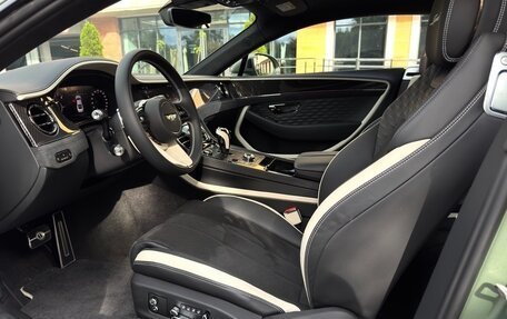 Bentley Continental GT, 2025 год, 41 900 000 рублей, 13 фотография
