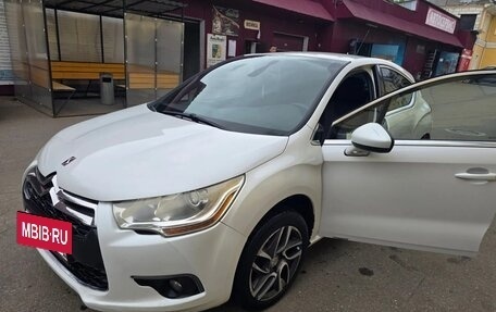 Citroen DS4, 2013 год, 990 000 рублей, 3 фотография
