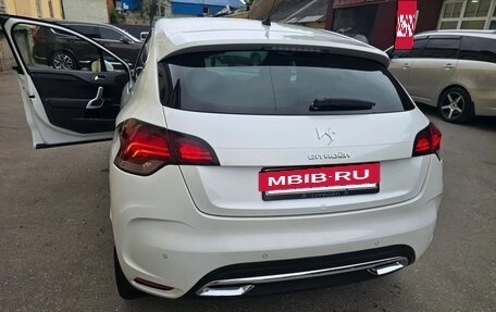 Citroen DS4, 2013 год, 990 000 рублей, 9 фотография
