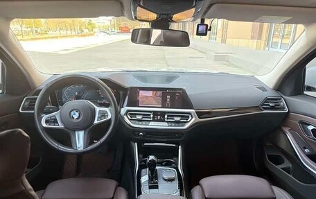 BMW 3 серия, 2023 год, 2 910 000 рублей, 8 фотография