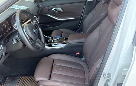 BMW 3 серия, 2023 год, 2 910 000 рублей, 11 фотография