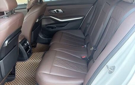 BMW 3 серия, 2023 год, 2 910 000 рублей, 13 фотография