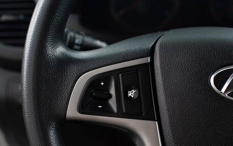 Hyundai Solaris II рестайлинг, 2016 год, 900 000 рублей, 11 фотография
