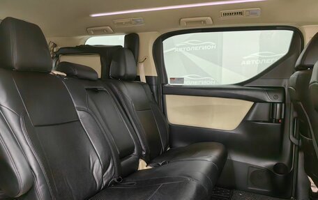 Toyota Vellfire II, 2018 год, 4 200 000 рублей, 13 фотография