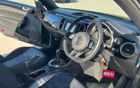 Volkswagen Beetle, 2012 год, 950 000 рублей, 12 фотография
