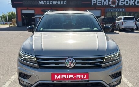Volkswagen Tiguan II, 2020 год, 3 600 000 рублей, 10 фотография