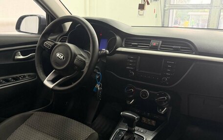 KIA Rio IV, 2019 год, 1 499 000 рублей, 10 фотография