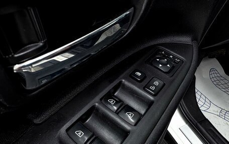 Mitsubishi Outlander III рестайлинг 3, 2022 год, 3 000 000 рублей, 20 фотография