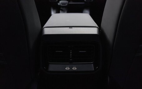 Toyota RAV4, 2026 год, 3 900 000 рублей, 31 фотография