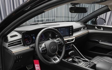 KIA K5, 2020 год, 2 150 000 рублей, 11 фотография