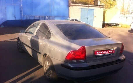 Volvo S60 III, 2003 год, 300 000 рублей, 2 фотография
