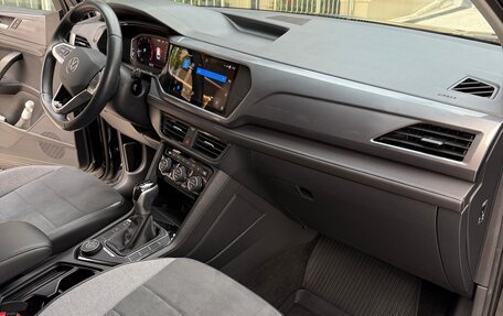 Volkswagen Taos, 2021 год, 2 750 000 рублей, 3 фотография