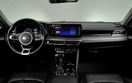 KIA K5, 2021 год, 2 395 000 рублей, 12 фотография