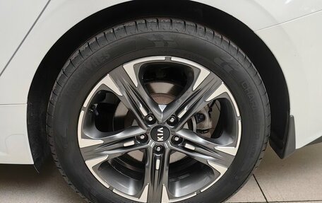 KIA K5, 2021 год, 2 395 000 рублей, 24 фотография